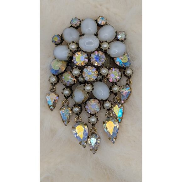 Signed KRAMER Of New York Aurora Borealis Rhinestone Silver Tone Dangle Brooch - Picture 1 of 6